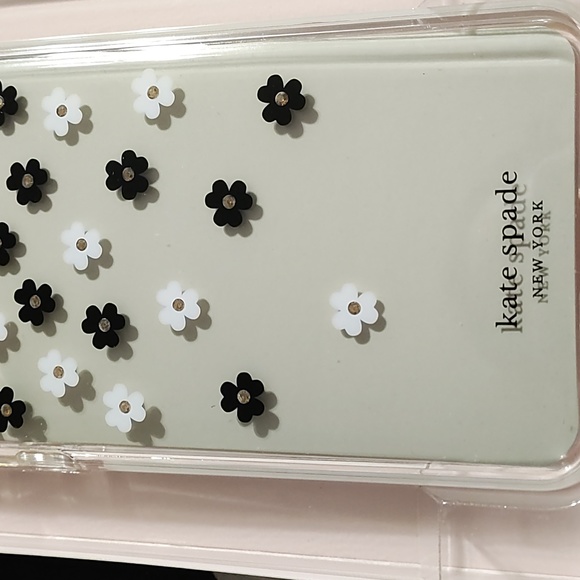 Kate Spade phone case - Picture 9 of 9